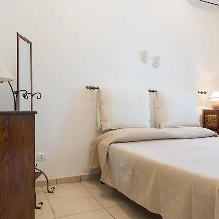 Villa Con Giardino A Rosa Marina